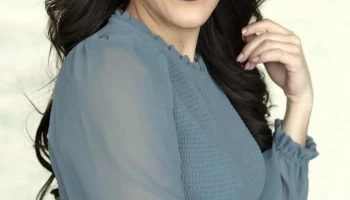Alisha Sabourin - Edmonton