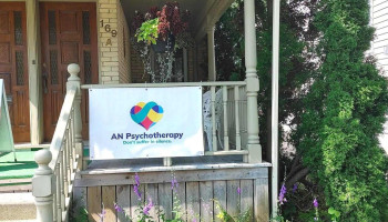 Ashley Neveu Psychotherapy - Stratford
