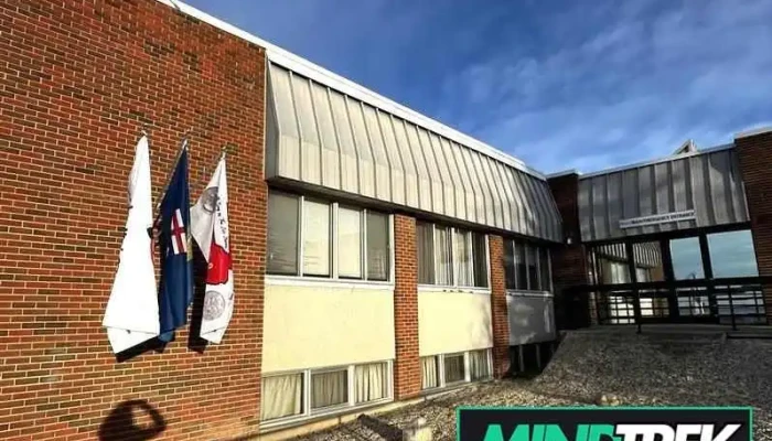 Beaverlodge Municipal Hospital - Beaverlodge