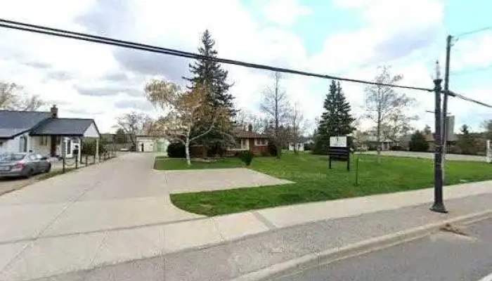 Binbrook Chiropractic Physiotherapy Street View 360deg - Hamilton