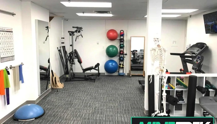 Dena Sports Physio Côte St-Luc / Ndg - Kildare Rd