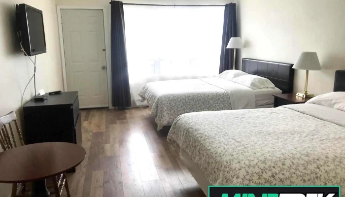 Lakeside Inn -  By Owner - Orillia
