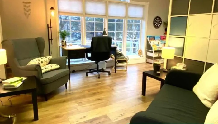 Lunar Psychotherapy and Wellness - Waterloo