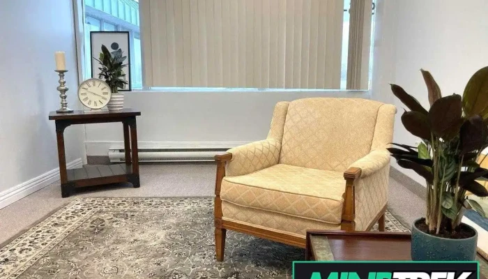 Olena Pkhaladze Psychotherapy Centre - Newmarket