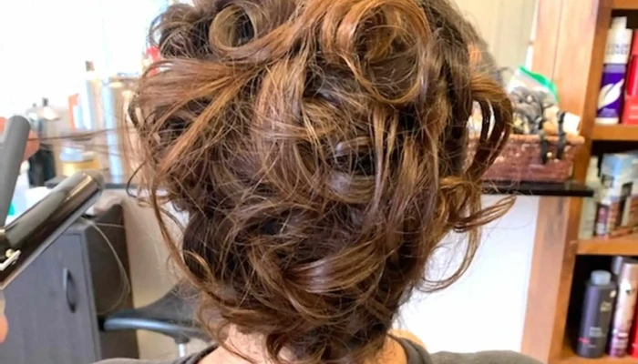 Perfect Reflections -  Hair Salon - Englehart