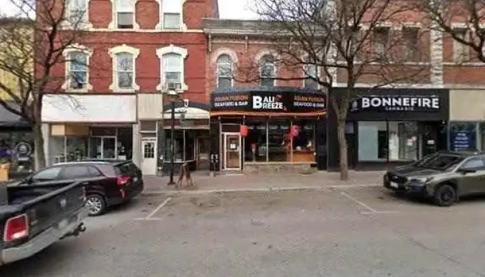 Renewed Health Wellness Street View 360deg - Orillia
