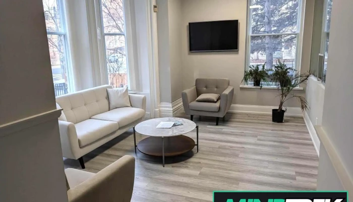Vieclinic -  By Owner - Toronto